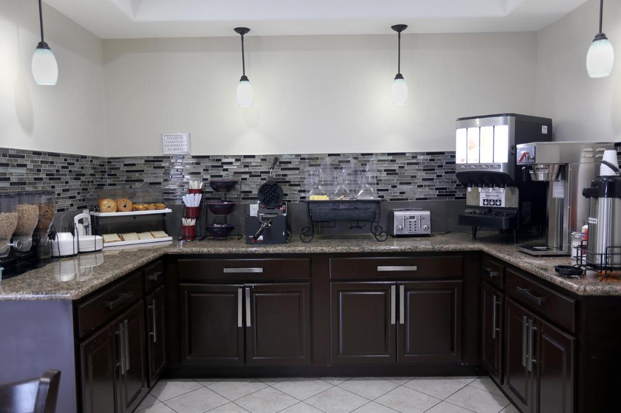Executive Inn & Suites - Jewett Екстер'єр фото